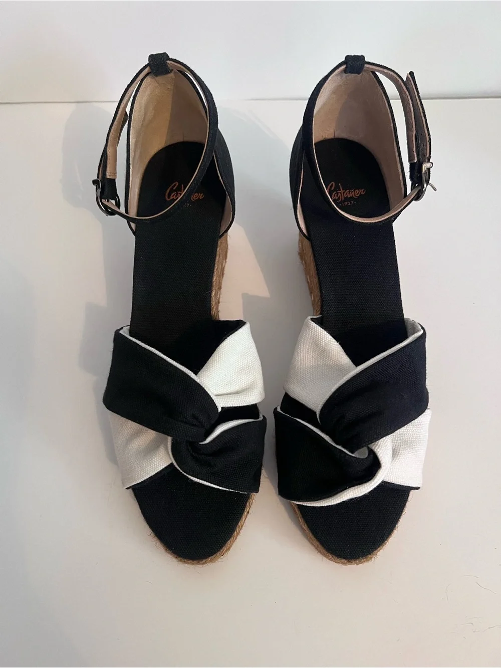 NWT Castañer Black & White Knot Ankle-Strap Espadrille Wedges, Size EU 40.